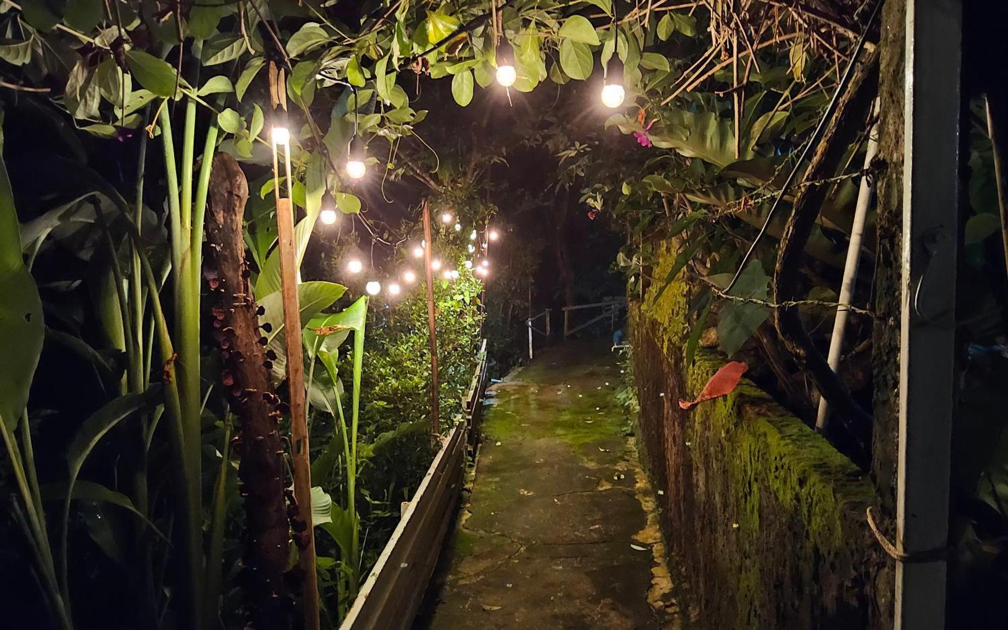 Balmy Hideout Cafe & Homestay Banhuajkeo Kültér fotó
