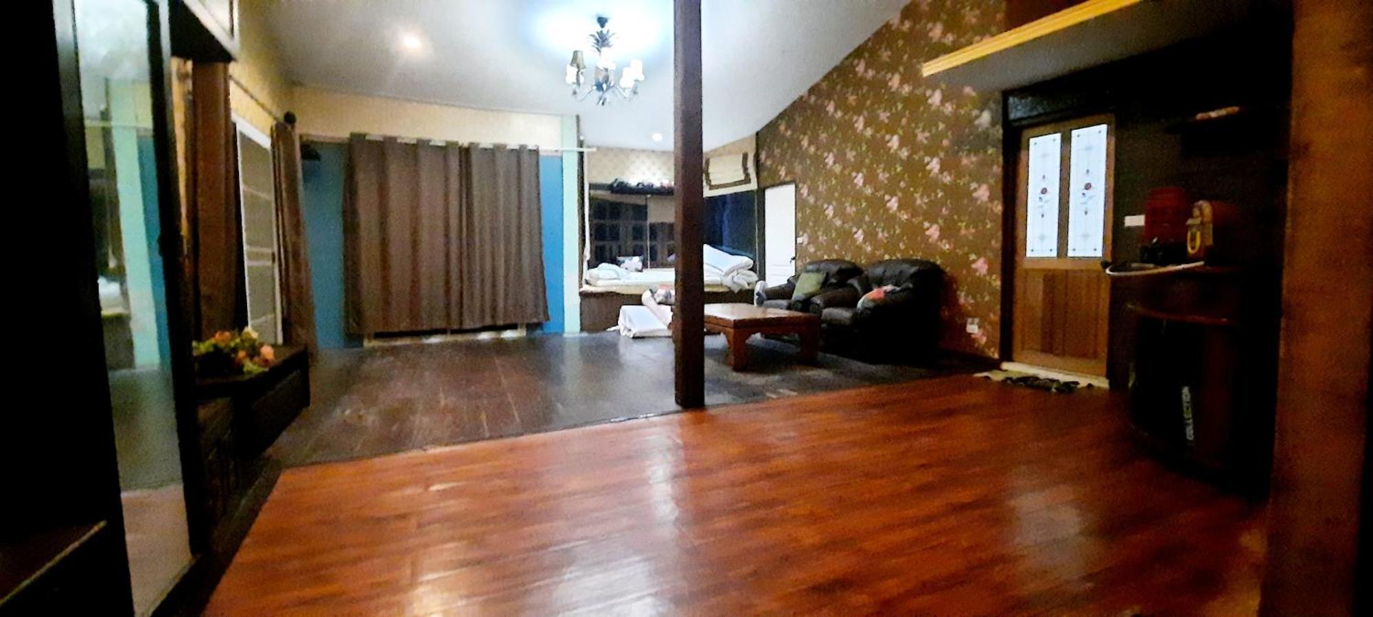Balmy Hideout Cafe & Homestay Banhuajkeo Kültér fotó