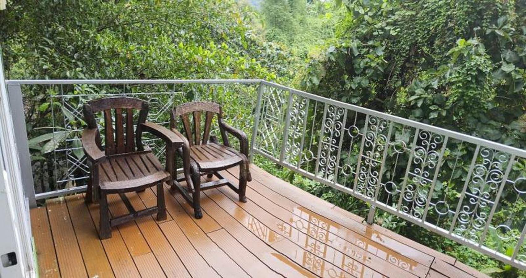 Balmy Hideout Cafe & Homestay Banhuajkeo Kültér fotó