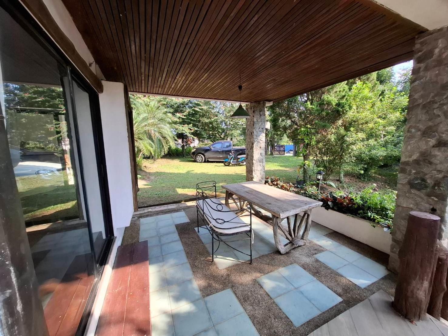 Balmy Hideout Cafe & Homestay Banhuajkeo Kültér fotó
