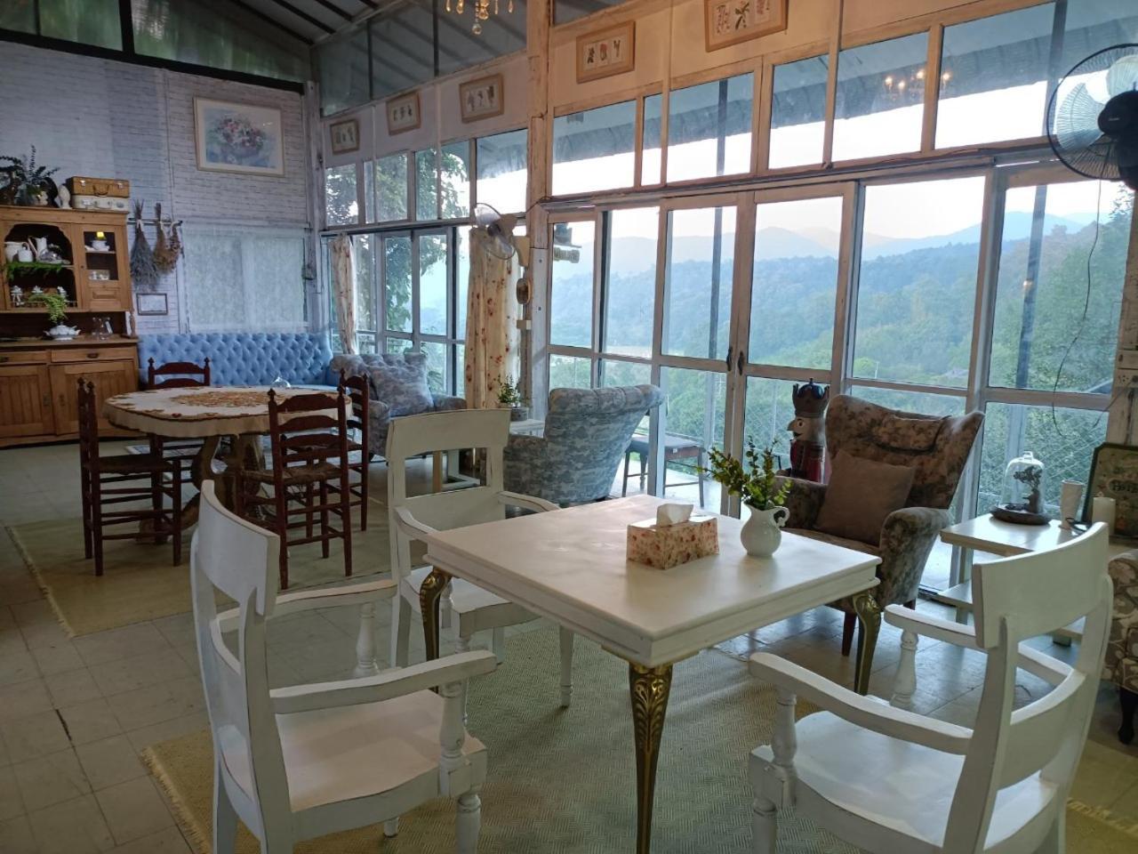Balmy Hideout Cafe & Homestay Banhuajkeo Kültér fotó