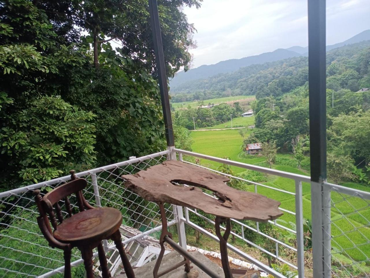 Balmy Hideout Cafe & Homestay Banhuajkeo Kültér fotó